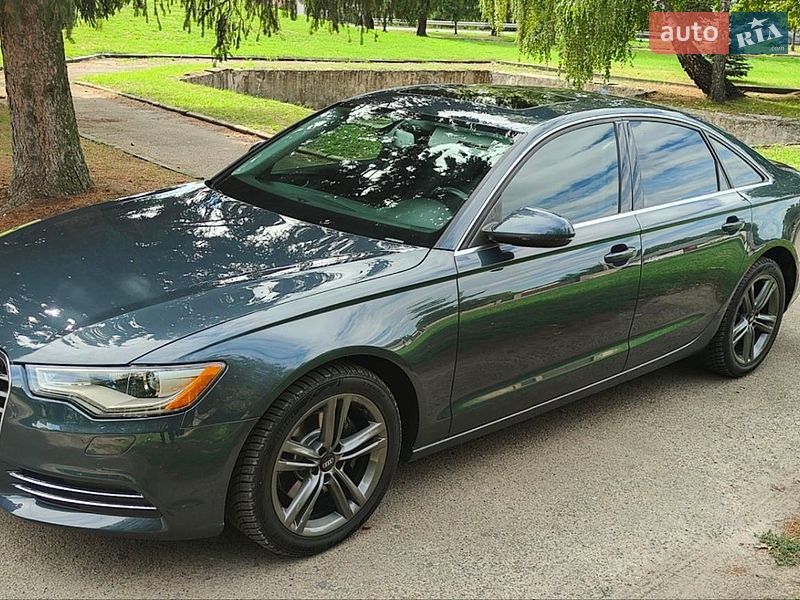 Седан Audi A6 2013 в Дубно