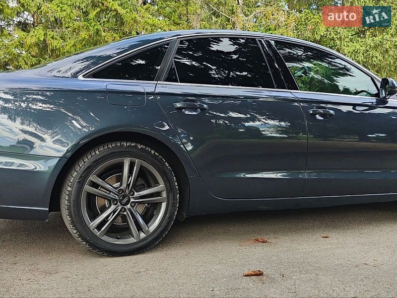 Седан Audi A6 2013 в Дубно