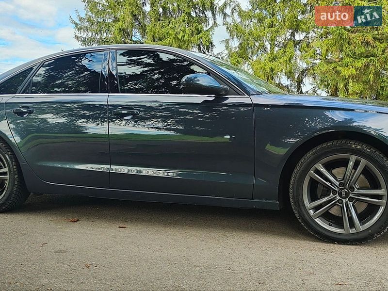 Седан Audi A6 2013 в Дубно