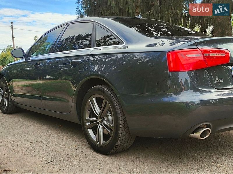 Седан Audi A6 2013 в Дубно