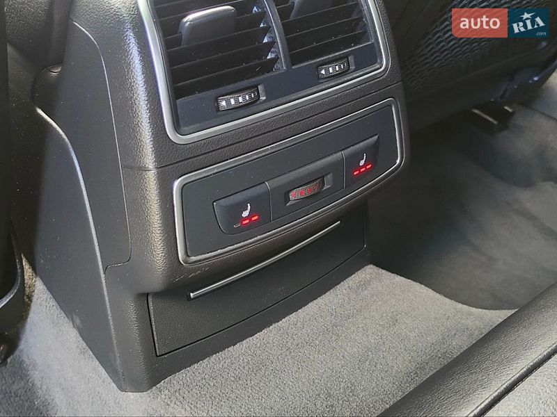 Седан Audi A6 2013 в Дубно