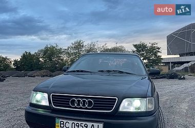 Седан Audi A6 1995 в Львове