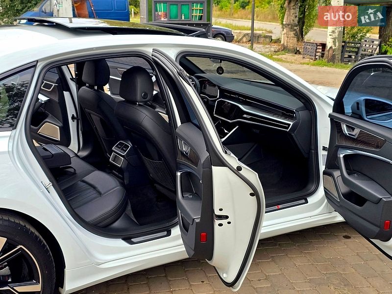 Седан Audi A6 2019 в Дніпрі
