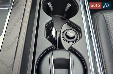 Седан Audi A6 2019 в Дніпрі