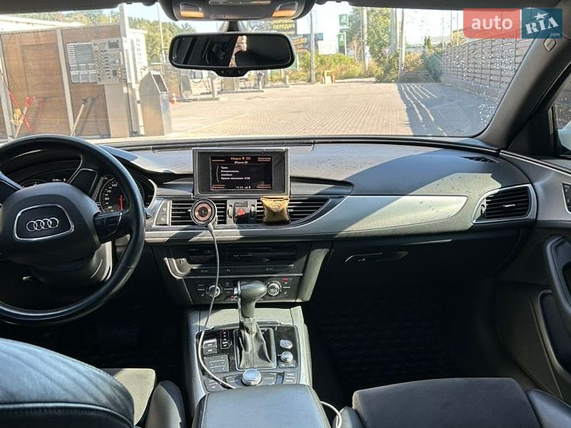 Седан Audi A6 2012 в Киеве