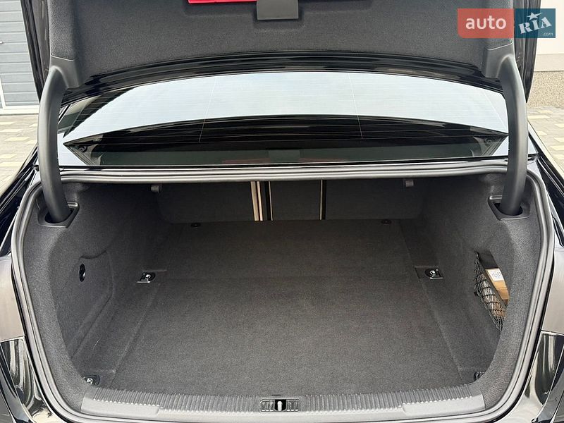 Седан Audi A6 2015 в Львові