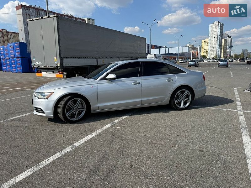Седан Audi A6 2012 в Киеве