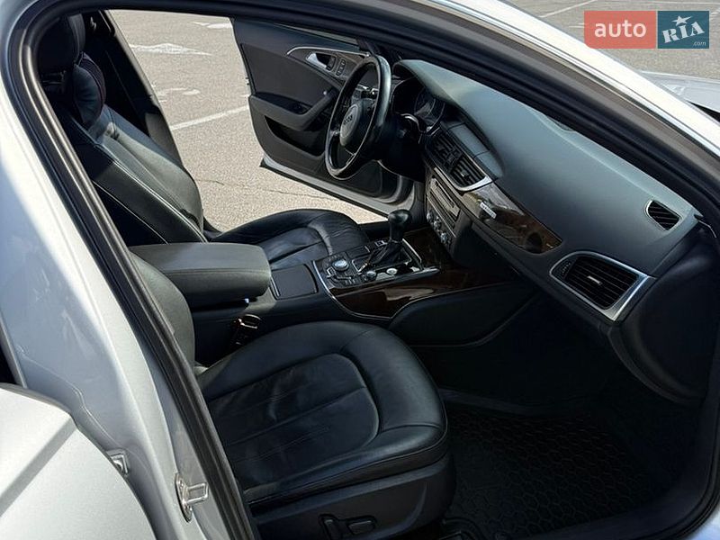 Седан Audi A6 2012 в Киеве