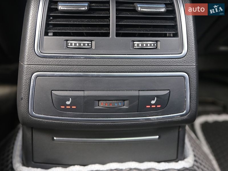 Седан Audi A6 2017 в Киеве