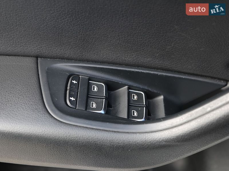 Седан Audi A6 2017 в Киеве