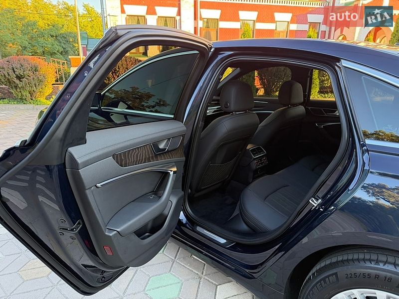 Седан Audi A6 2020 в Києві