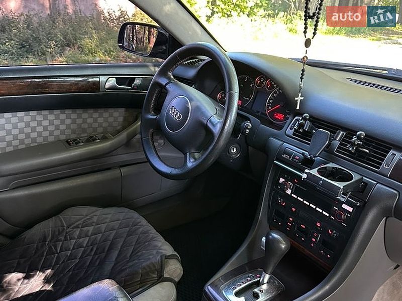 Седан Audi A6 2002 в Львове