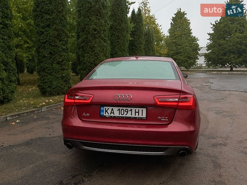 Седан Audi A6 2015 в Киеве