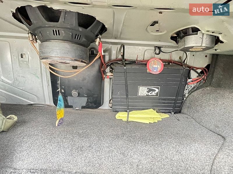 Седан Audi A6 1995 в Клевани
