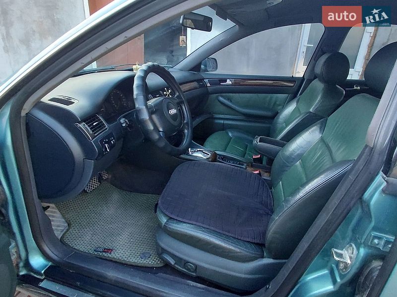 Седан Audi A6 1998 в Борщеве