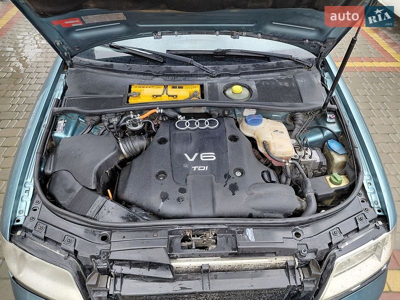 Седан Audi A6 1998 в Борщеве