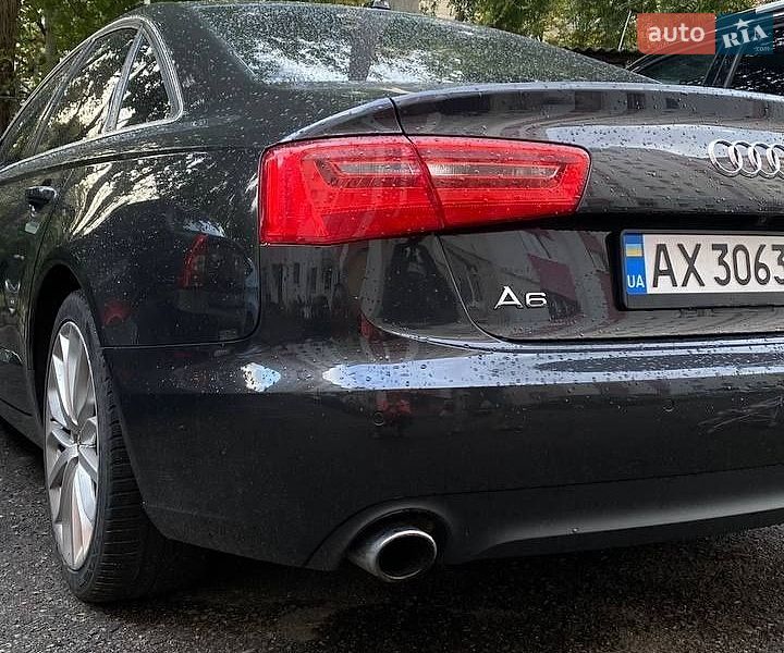 Седан Audi A6 2012 в Харькове