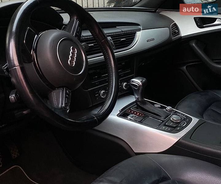 Седан Audi A6 2012 в Харькове