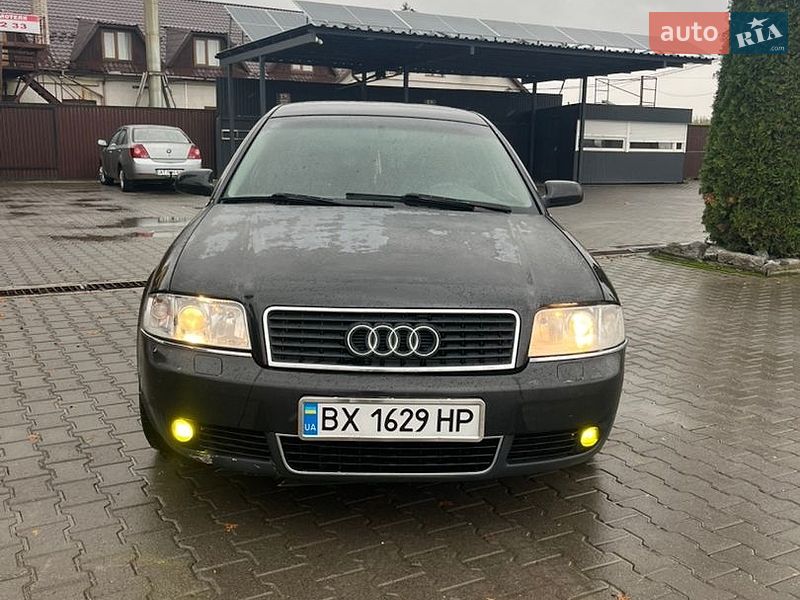 Седан Audi A6 2002 в Хотине