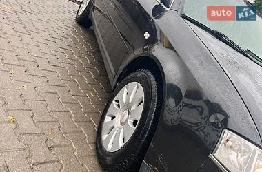 Седан Audi A6 2002 в Хотине