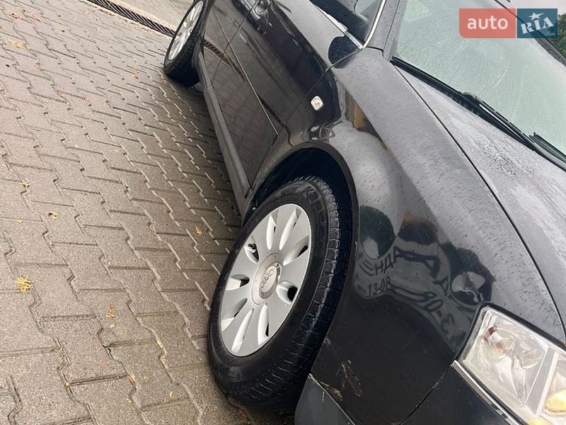 Седан Audi A6 2002 в Хотине