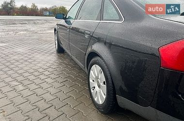 Седан Audi A6 2002 в Хотине