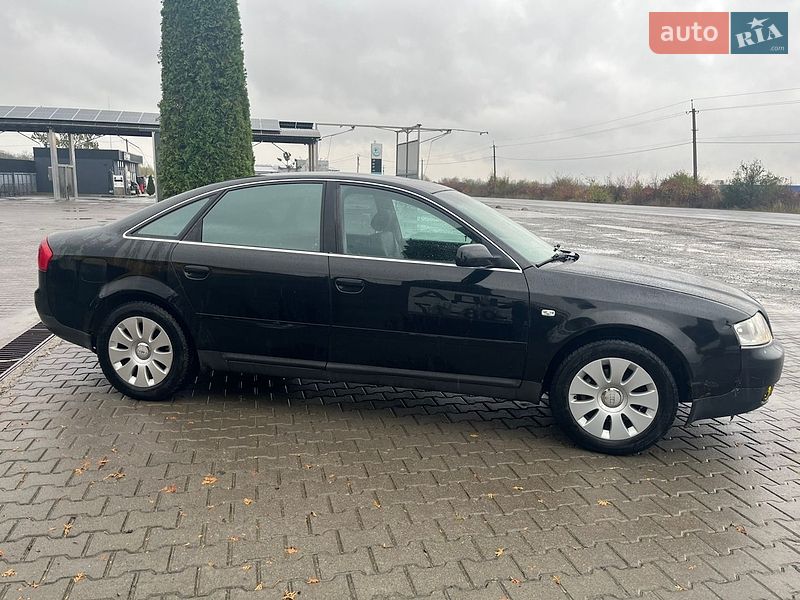 Седан Audi A6 2002 в Хотине