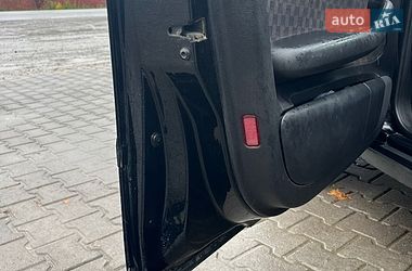 Седан Audi A6 2002 в Хотине