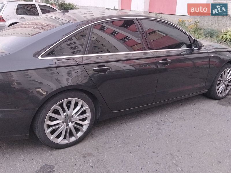 Седан Audi A6 2012 в Харькове