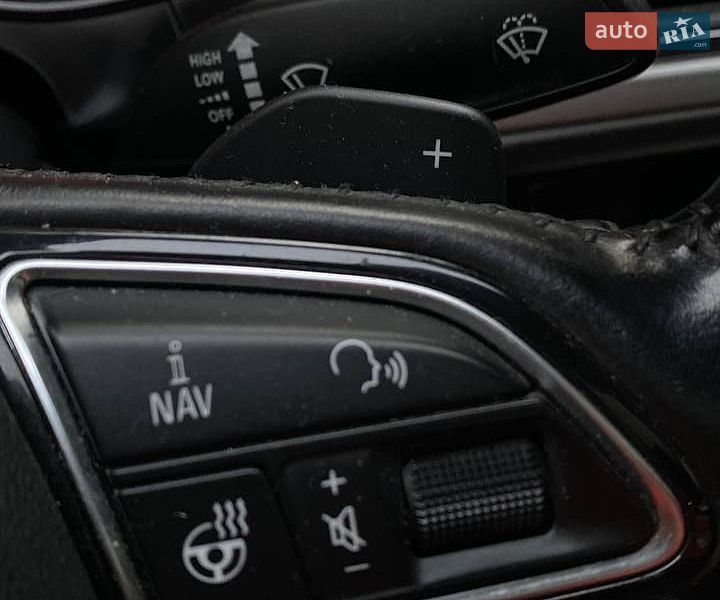 Седан Audi A6 2012 в Харькове