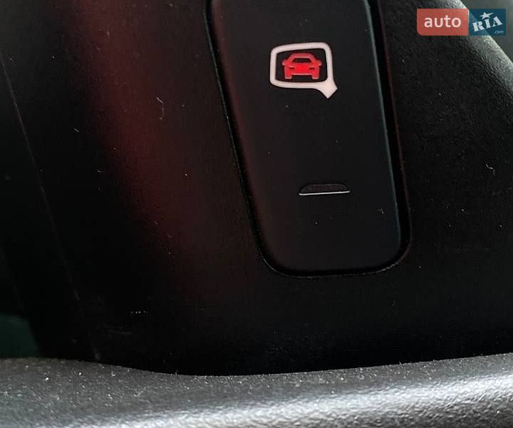 Седан Audi A6 2012 в Харькове