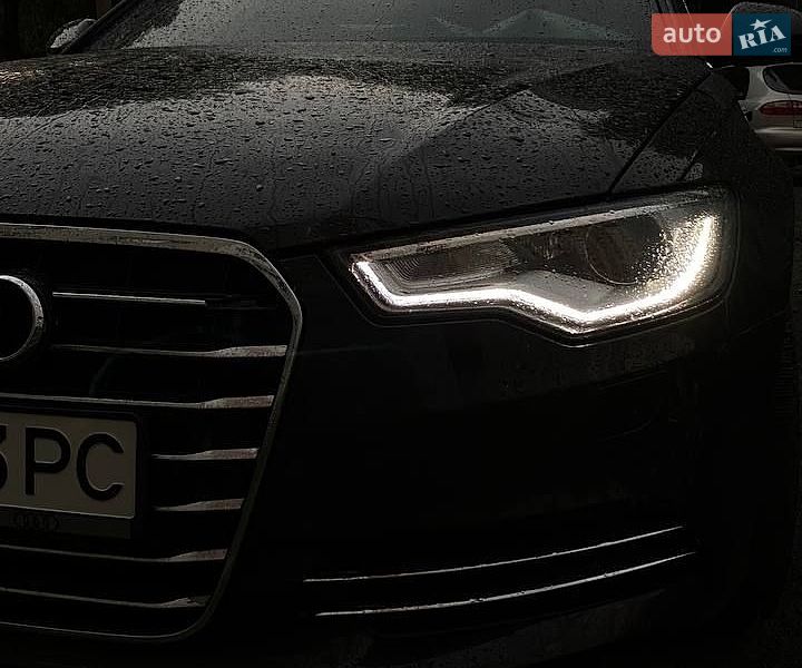 Седан Audi A6 2012 в Харькове