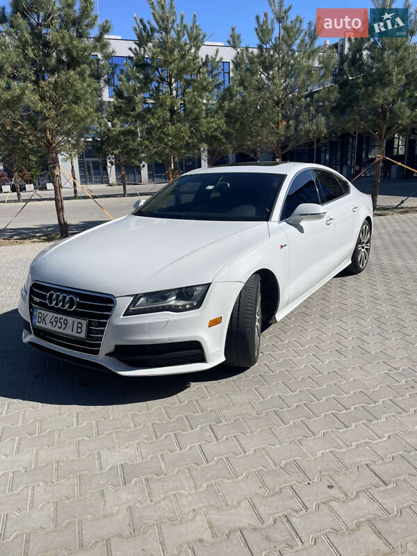 Audi A7 Sportback 2012 року в Рівному