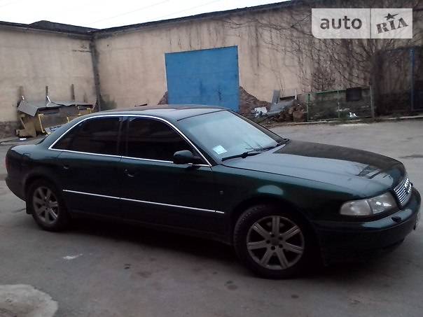 Audi A8 1999 года