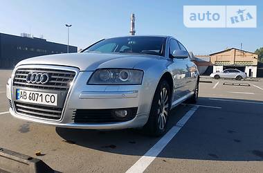 Audi A8  2004