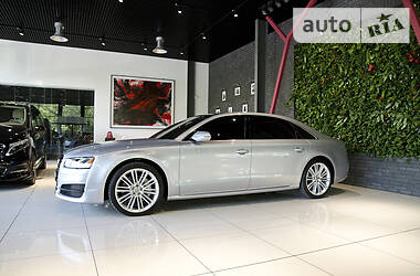 Audi A8  2016