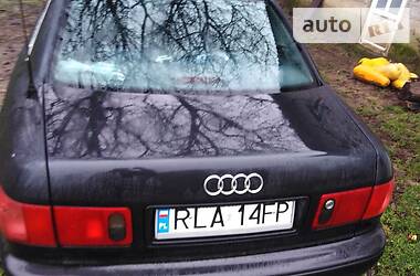 Audi A8  1998