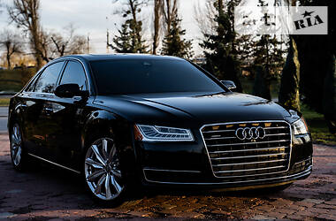 Audi A8 Long Quattro  2016