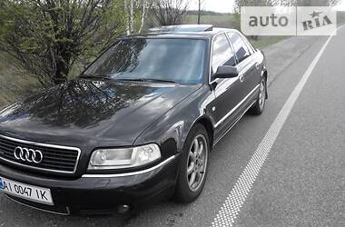 Audi A8  2002