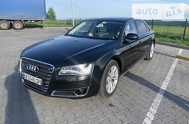 Audi A8  2012