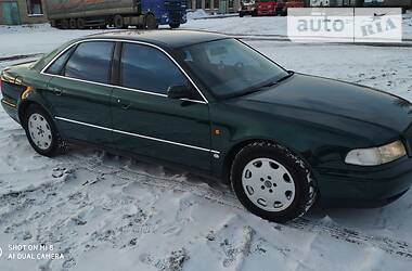 Audi A8  1997