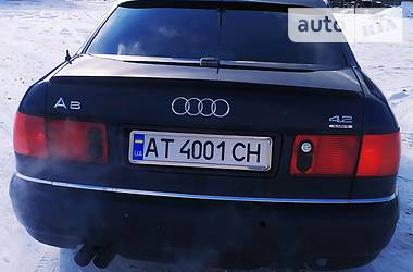 Audi A8  1999