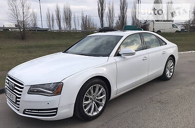 Audi A8  2013