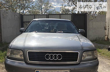 Audi A8  1999