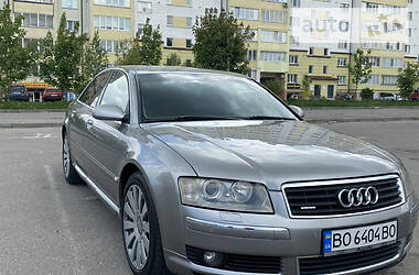 Audi A8  2004