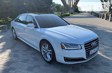 Audi A8 LONGprestige 2016