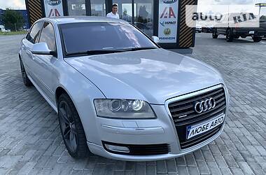 Audi A8  2008