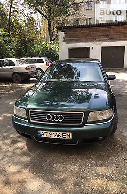 Audi A8  2000