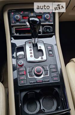 Audi A8  2006