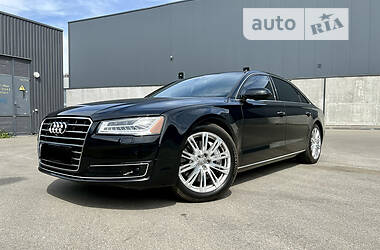 Audi A8  2016